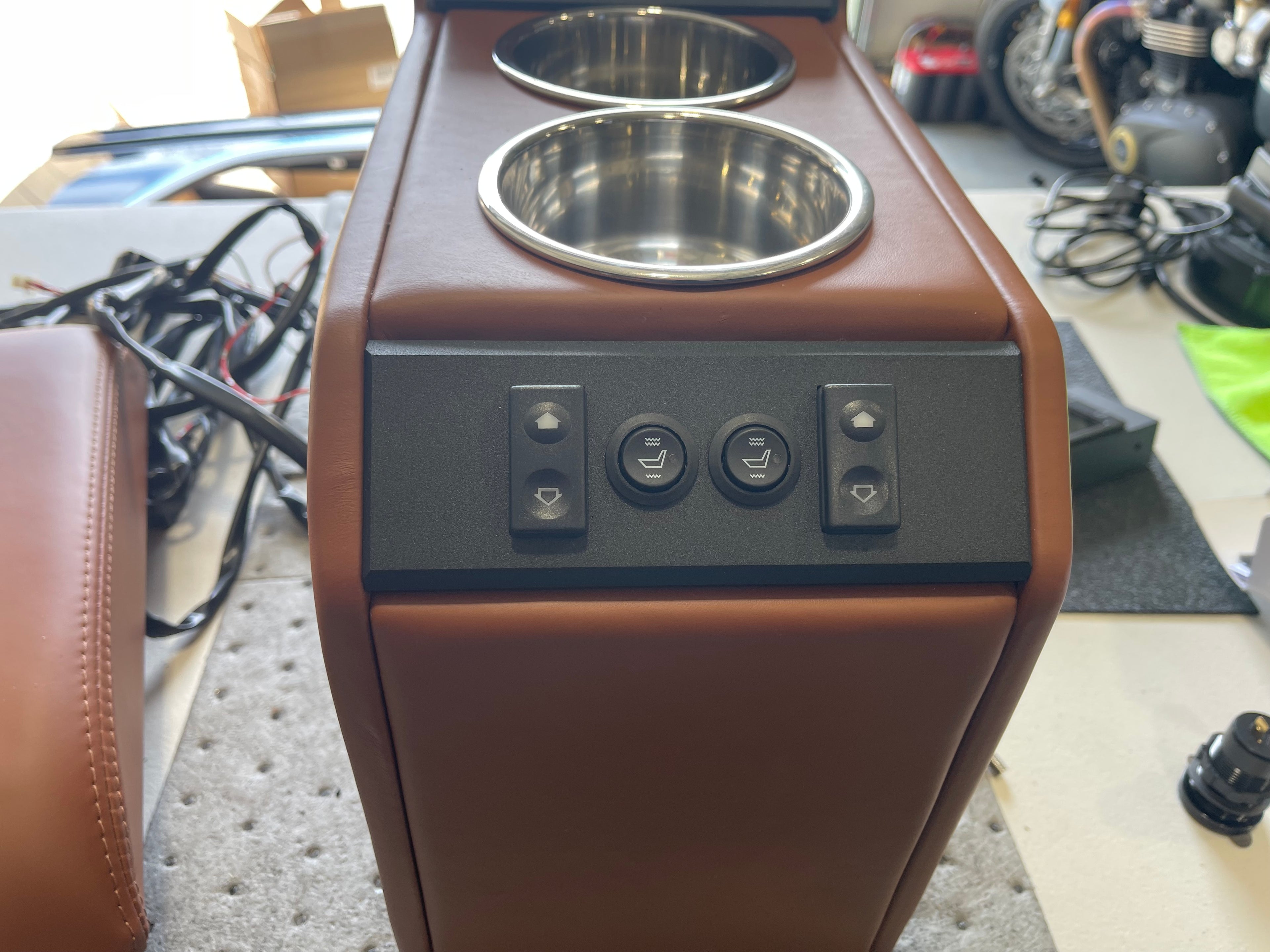 Gen 1 Bronco console